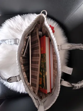 Lote AM Bolso Gris y Pulseras Multicolor