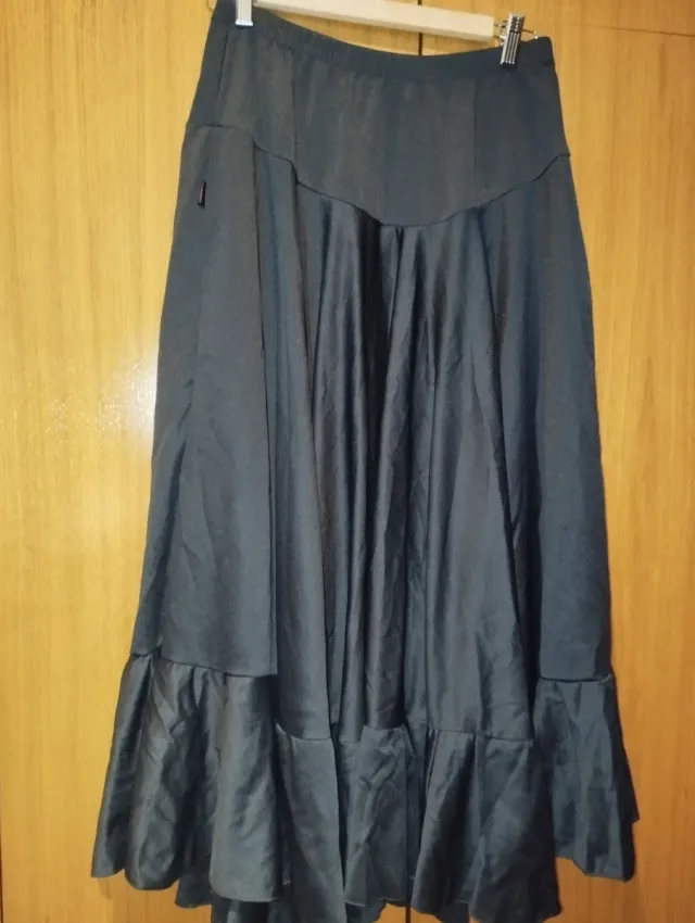 Falda flamenca rociera negra