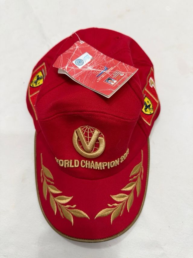Gorra Ferrari World Champion 2000-2001 F1