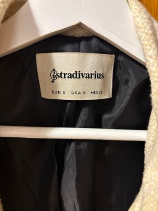 Abrigo paño beige Stradivarius Talla S
