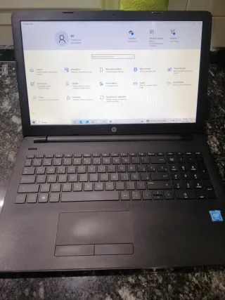 Portátil HP 15-bs093ns