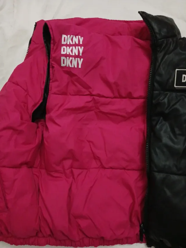 Chaleco DKNY Negro y Rosa