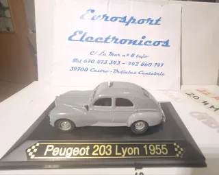 Peugeot 203 Taxi Lyon 1955 escala 1/43