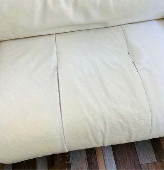 Sofá de piel con motor