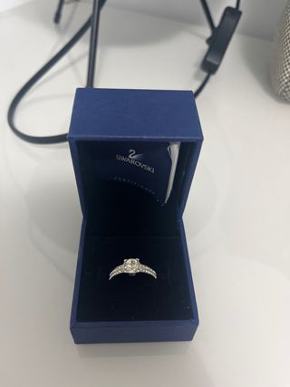 Anillo Swarovski Plata  talla :52