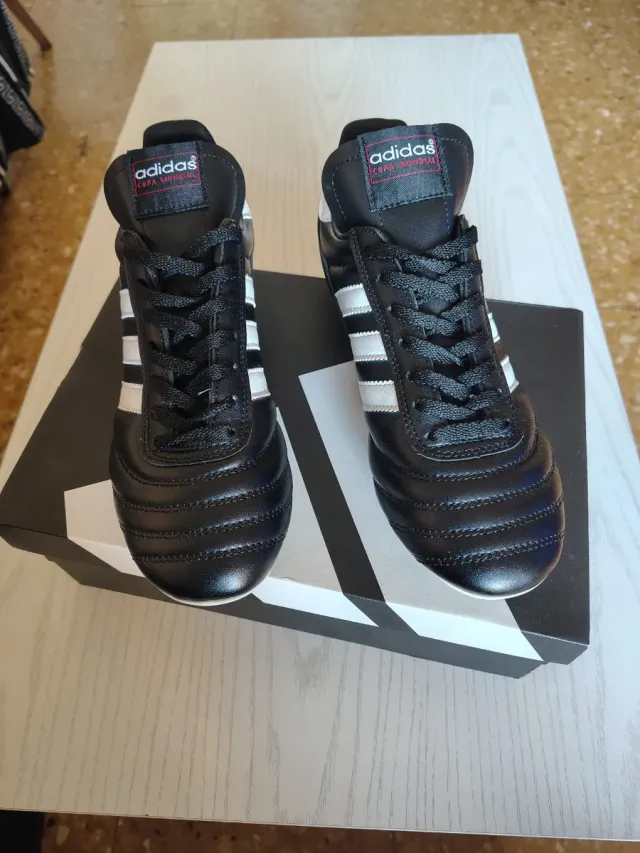 Botas de fútbol Adidas copa mundial talla 40