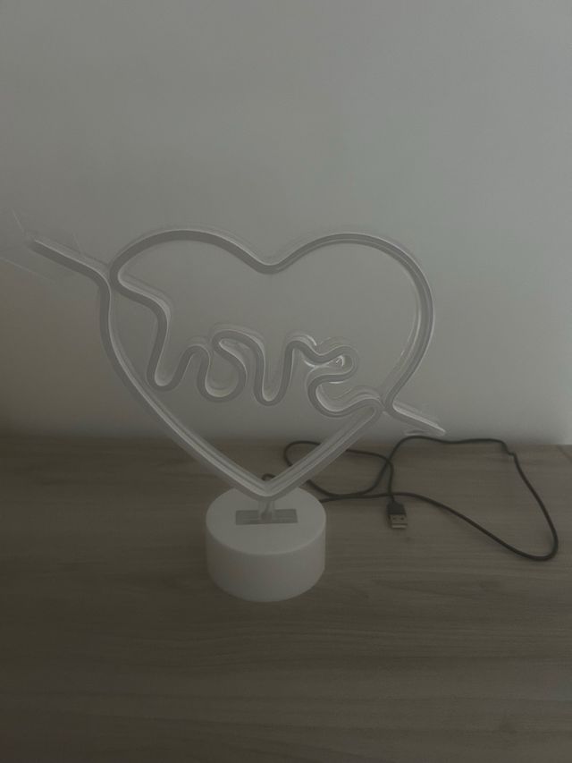 Lámpara LED Corazón con Flecha