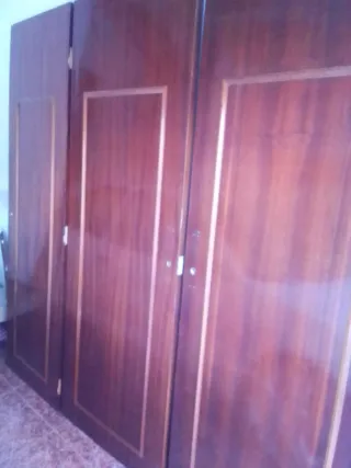 Puerta de madera interior