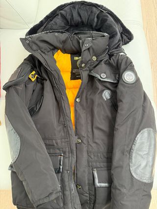 Chaqueta Invierno Impermeable Negra