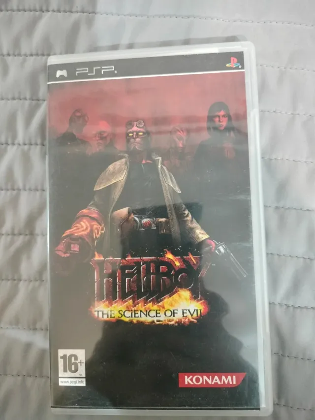 Juego PSP Hellboy: The Science of Evil