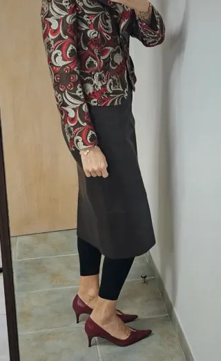 Falda piel Pedro del Hierro marrón