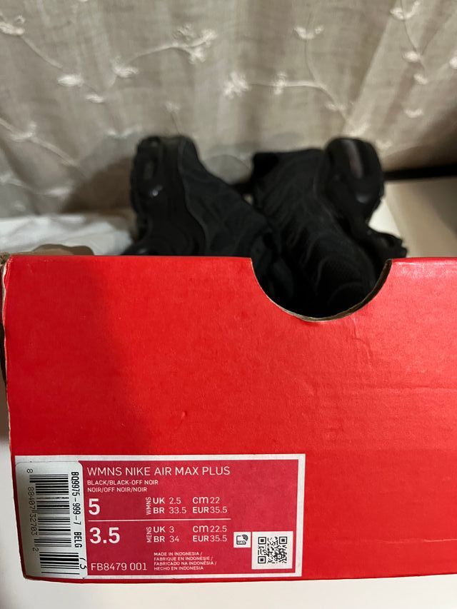 Nike Air Max Plus Negras - Mujer/Niñ@ - Nuevas