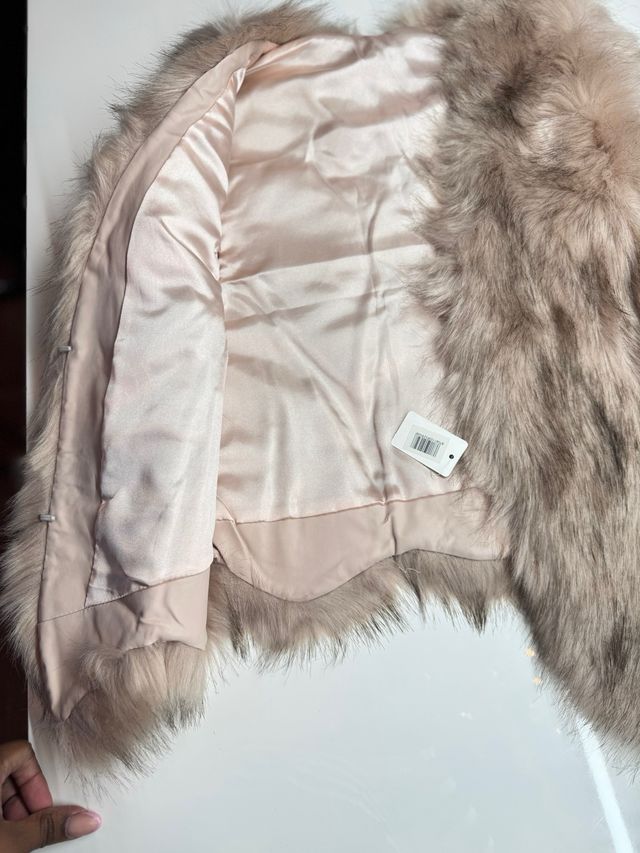 Chaleco pelo sintético beige