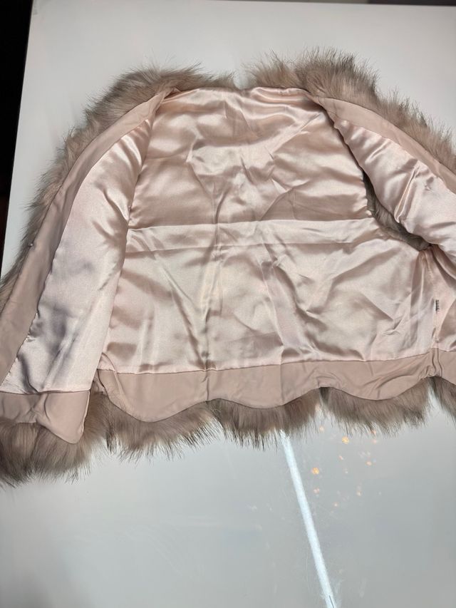 Chaleco pelo sintético beige