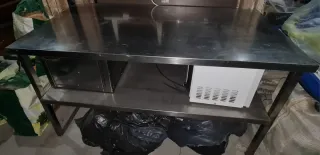 Mesa de acero inoxidable ¡Solo venta en persona.!