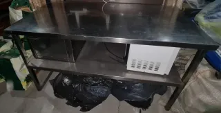 Mesa de acero inoxidable ¡Solo venta en persona.!