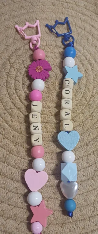 Llaveros personalizados con nombre que elijas(unid