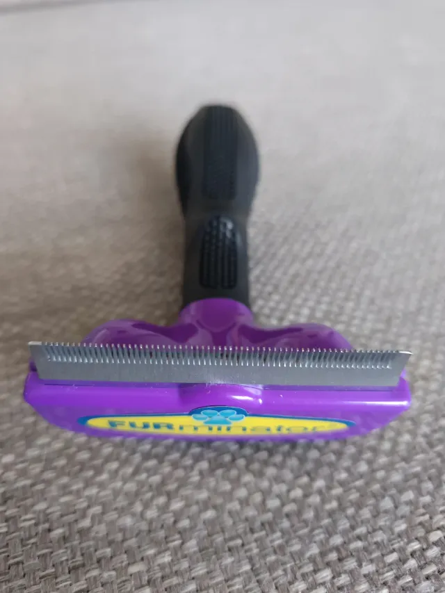 Cepillo Furminator para mascotas