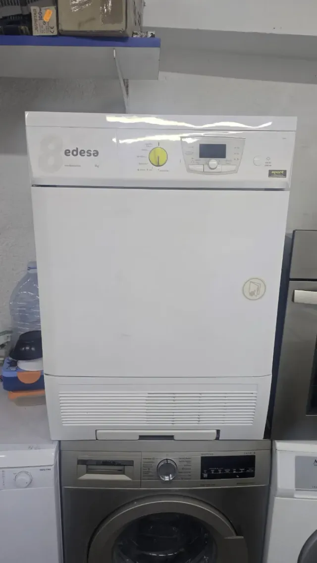 Secadora Edesa 8kg Condensación Bomba Calor