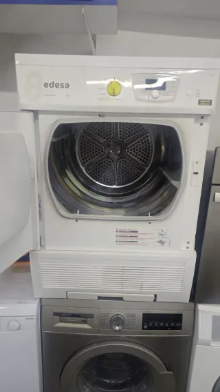 Secadora Edesa 8kg Condensación Bomba Calor