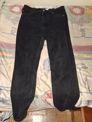 Pantalón negro