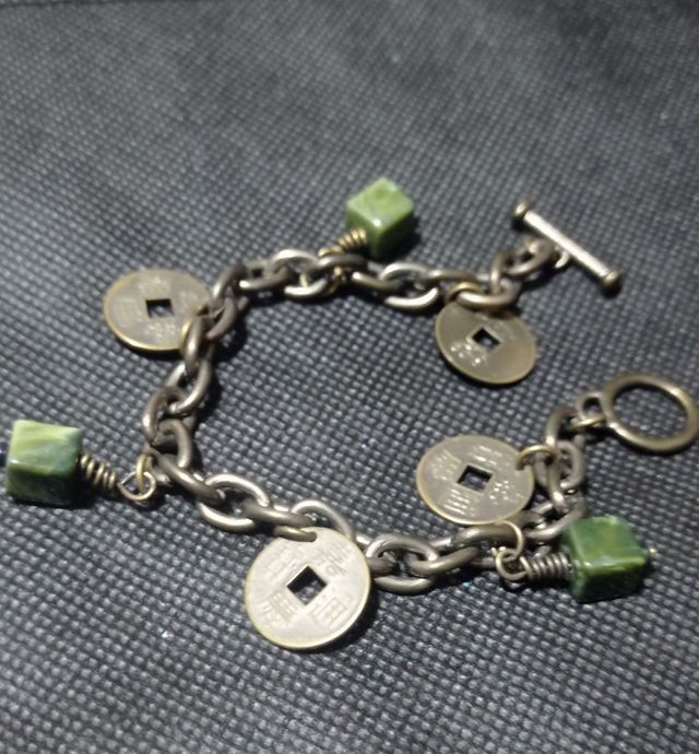 Pulsera Jade y Monedas Antiguas de la Suerte
