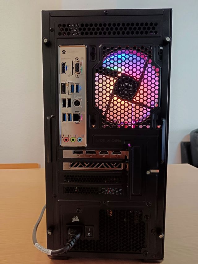 RX 7800XT RYZEN 9 5900X ULTRA PC GAMING MSI