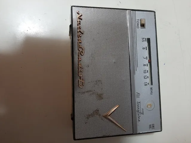 Radio Transistor SINT. Oro/Plata