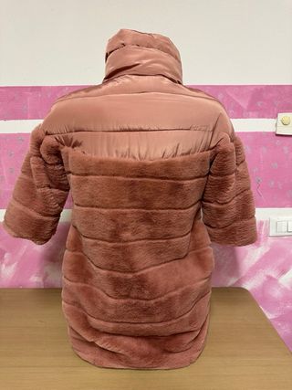 Piumino pelliccia sintetica rosa taglia 42