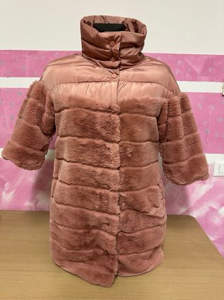 Piumino pelliccia sintetica rosa taglia 42