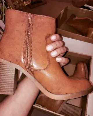 Botines de invierno marrones