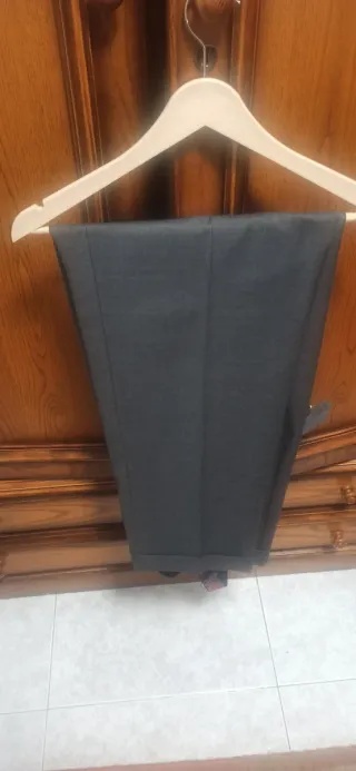 Traje Valentino Gris