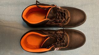 Botas de trabajo negras y naranjas Talla 42