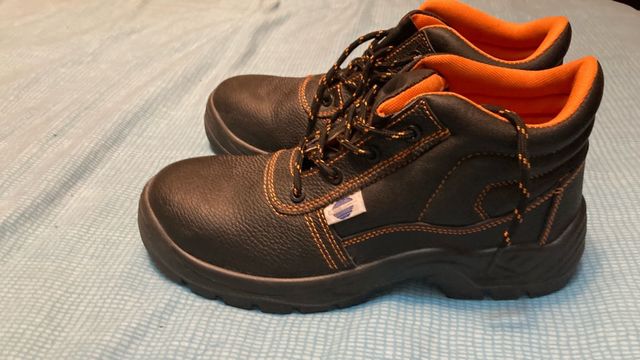 Botas de trabajo negras y naranjas Talla 42