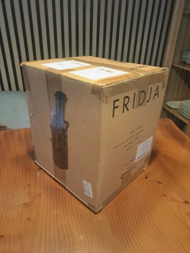 Extractor de zumos Fridja F1900 nueva, sin desemba