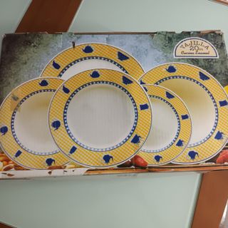 NUEVA. Vajilla Cerámica 20 Piezas
