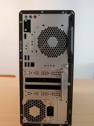 RYZEN 5 5600G 16GB HP VICTUS 15L PC