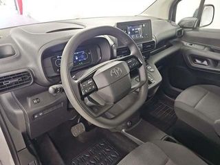 Toyota Proace City Verso EV 50kW Family Active L1 100 kW (136 CV)