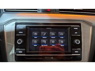 Volkswagen Passat Variant Business 2.0 TDI 90 kW (122 CV) DSG