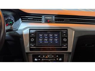 Volkswagen Passat Variant Business 2.0 TDI 90 kW (122 CV) DSG