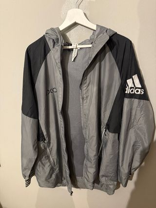 Chaqueta Adidas EXOS Windbreaker Gris Talla L