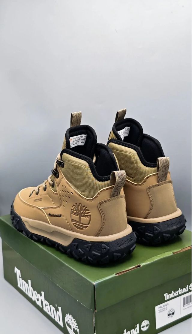 Botas Timberland Motion 6 Mid Beige