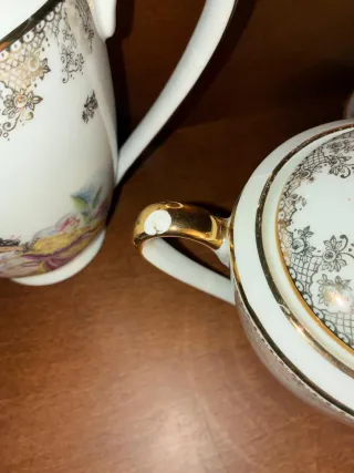 Vajilla Limoges Porcelana Blanca y Dorada
