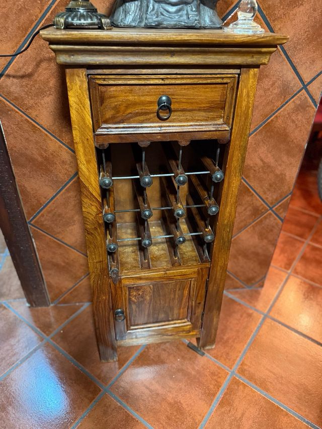 Mueble Botellero Madera y hierro
