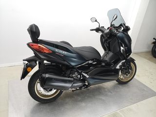 YAMAHA X-MAX 300 TECH MAX 2022 5322 kms.
