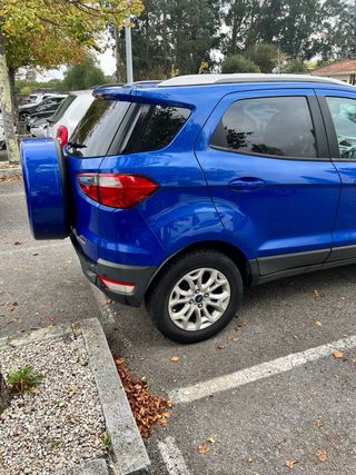 Ford EcoSport 2015
