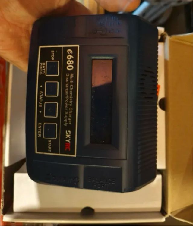 Cargador SKYRC e680 Multi-Chemistry