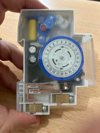 Interruptor Temporizador Carril DIN 220-240V