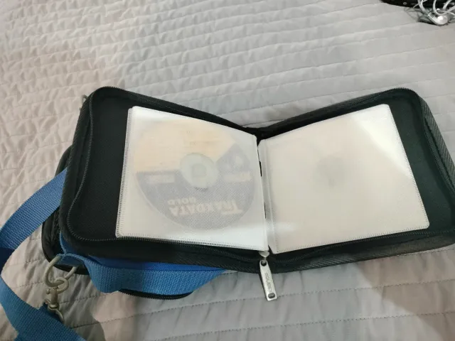 Reproductor CD Akai PD-X4440R Portátil