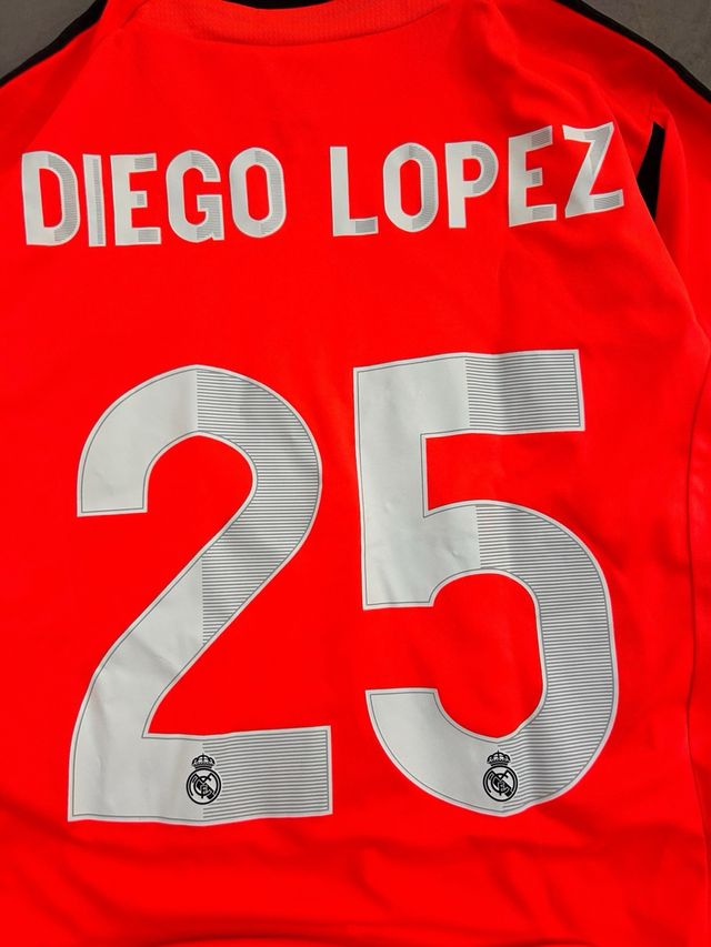 Camiseta Real Madrid Firmada Torneo Barbadas 2013